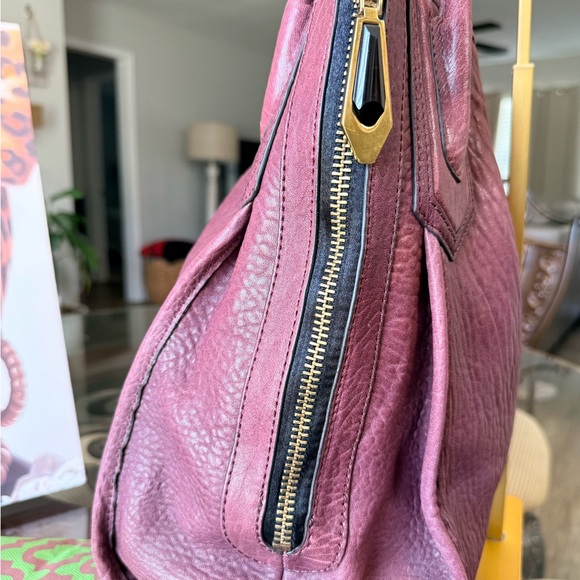 Leather Tote Bag in Burgundy with dusty - Picture 3 of 8